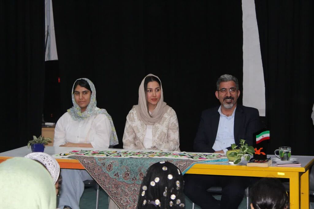 روز ادبیات کودک و نوجوان در کانون مهاباد گرامی داشته شد