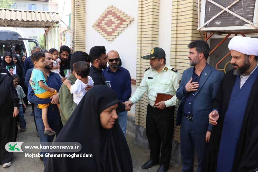 تجلیل از «گلهای سرسبد ایران» در آیین نور ماندگار/یاد رهبر شهید و شهدای میناب گرامیداشتهشد