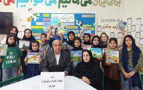 دورهمی اعضای کانون جوانرود با نویسنده شهیر این شهرستان
