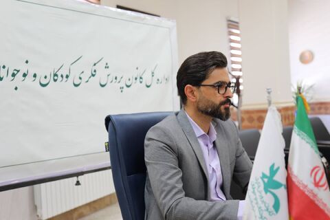 نشست مدیرکل با مربیان مراکز