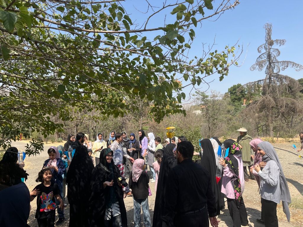 برگزاری کارگاه ساخت و پرتاب راکت آبی ویژه نوجوانان در مرکز ۲۶