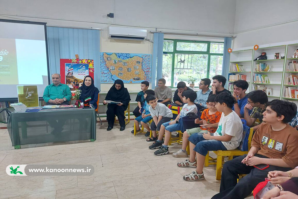 قلم، پیونددهنده دلها در دنیای صلح/ احمد خدادوست از مسوولیت اهل قلم سخنگفت