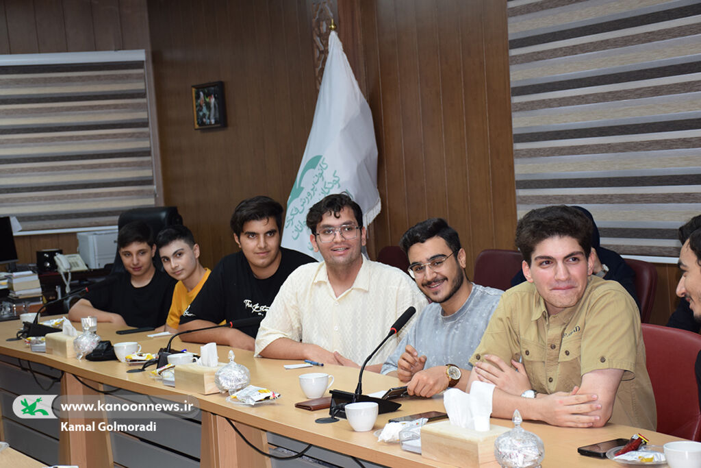 نشست همافزایی کانون یاران در لرستان برگزار شد