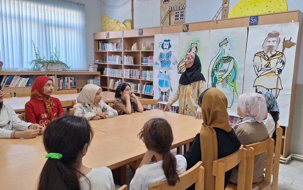 گرامیداشت روز ادبیات کودک و نوجوان با نقبی به دنیای شاهنامه در بسطام