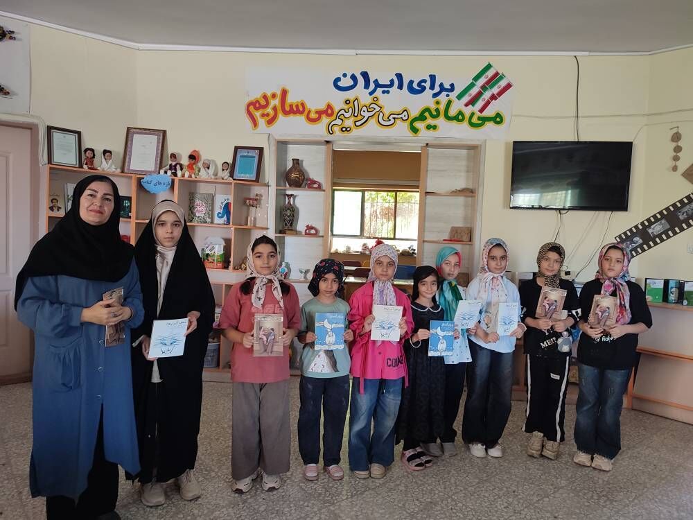 سمنان1405 از تجلی عفاف تا رونق کتابخوانی در مرکز فرهنگی هنری میامی
