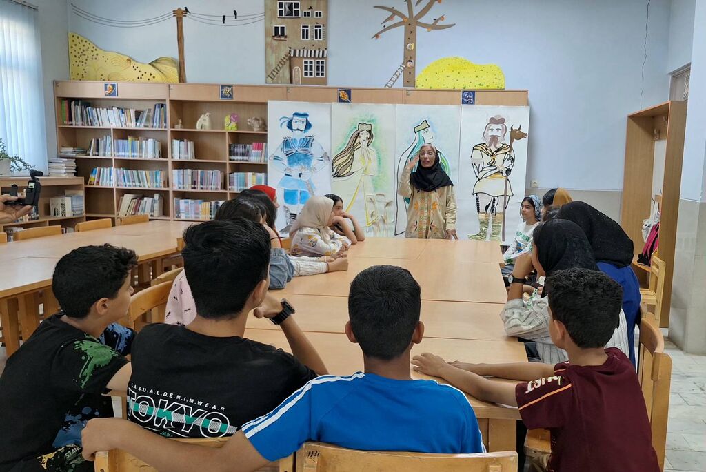 سمنان1405 گرامیداشت روز ادبیات کودک و نوجوان با نقبی به دنیای شاهنامه در بسطام