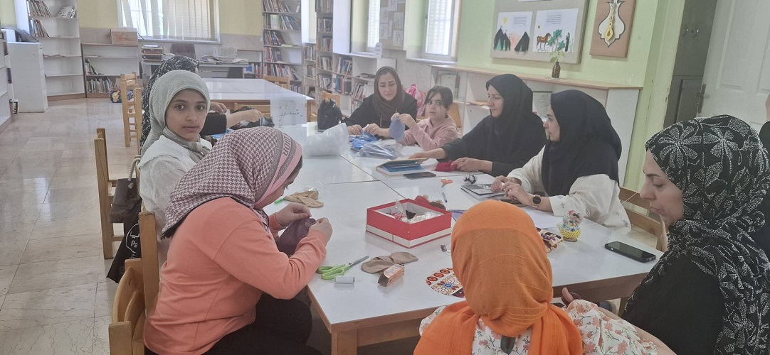 کارگاه عروسکسازی جورابی در کانون پرورش فکری شماره ۲ اصفهان برگزار شد