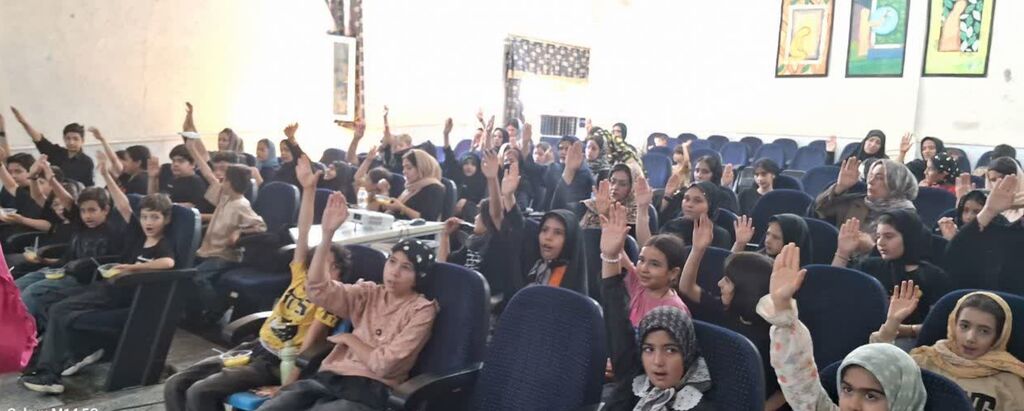 ویژه‌برنامه «چهل روز، چهل یادواره» در مرکز کنگاور برگزار شد