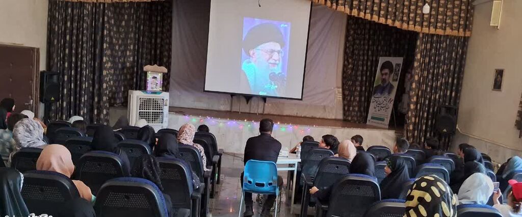 ویژهبرنامه «چهل روز، چهل یادواره» در مرکز کنگاور برگزار شد