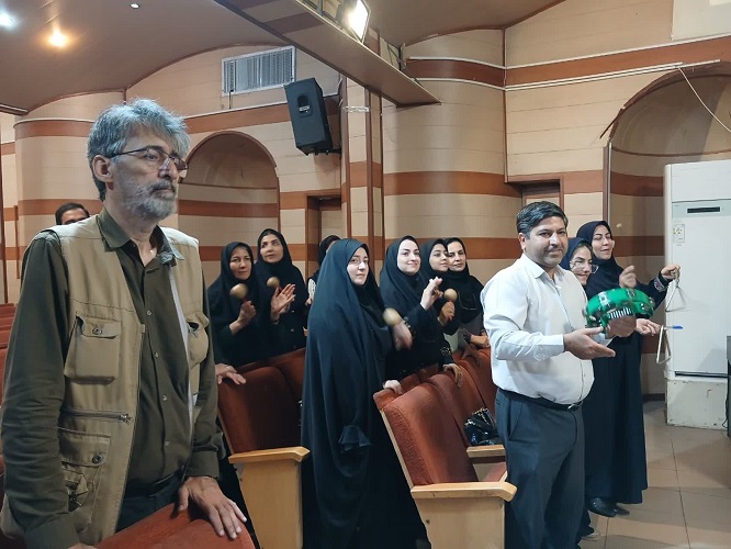 کارگاه تخصصی «صدابازی و سرودسازی» برای مربیان کانون اصفهان برگزار شد