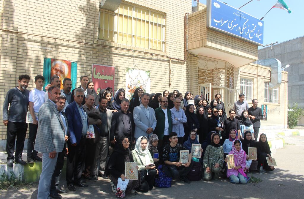 میراث آذر نشست ادبی تخصصی «میراث آذر» در سراب برگزار شد