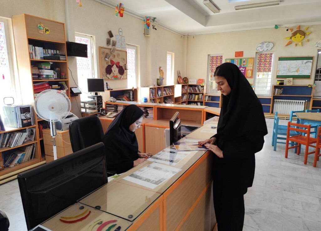 نوجوانان سرخه در نقش همراهان کانون