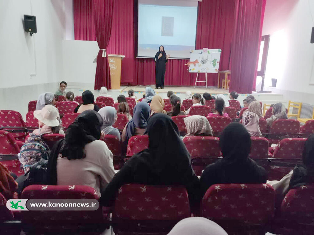 روز ملی ادبیات کودک و نوجوان در مراکز کانون یزد