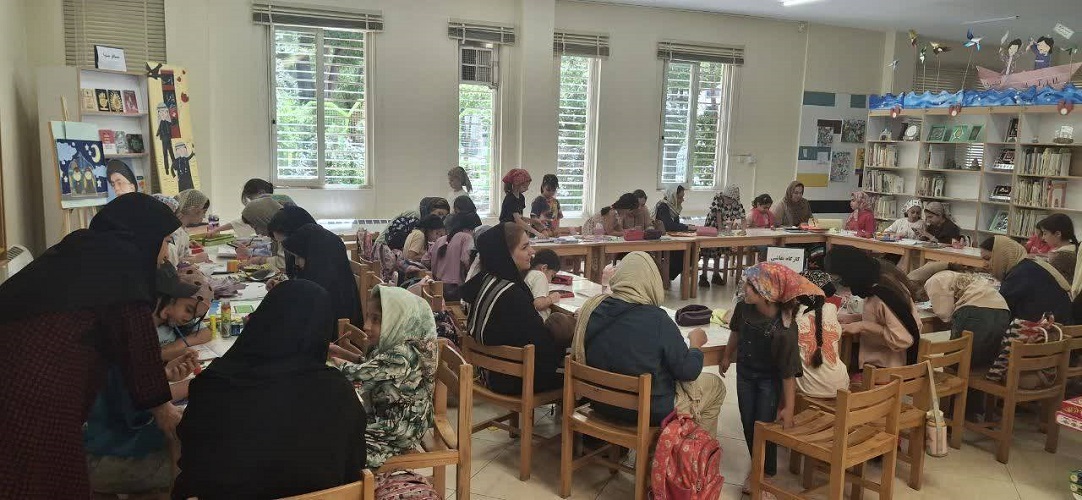 کارگاه نقاشی؛ پیوند خلاقیت و ارادت در شاهین‌شهر