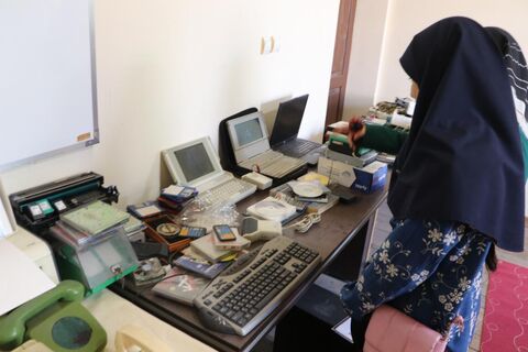بازدید کانونی ها ازپست موزه مدرسه شهر رشت