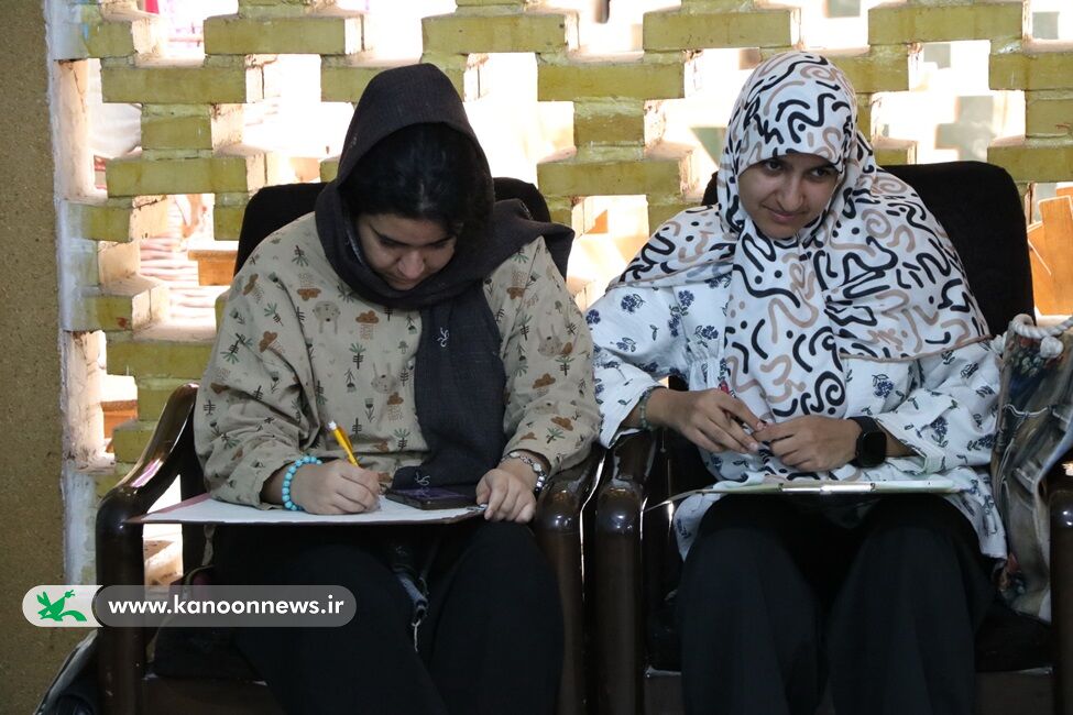 آموزش صرفهجویی در مصرف برق با زبان کمیک