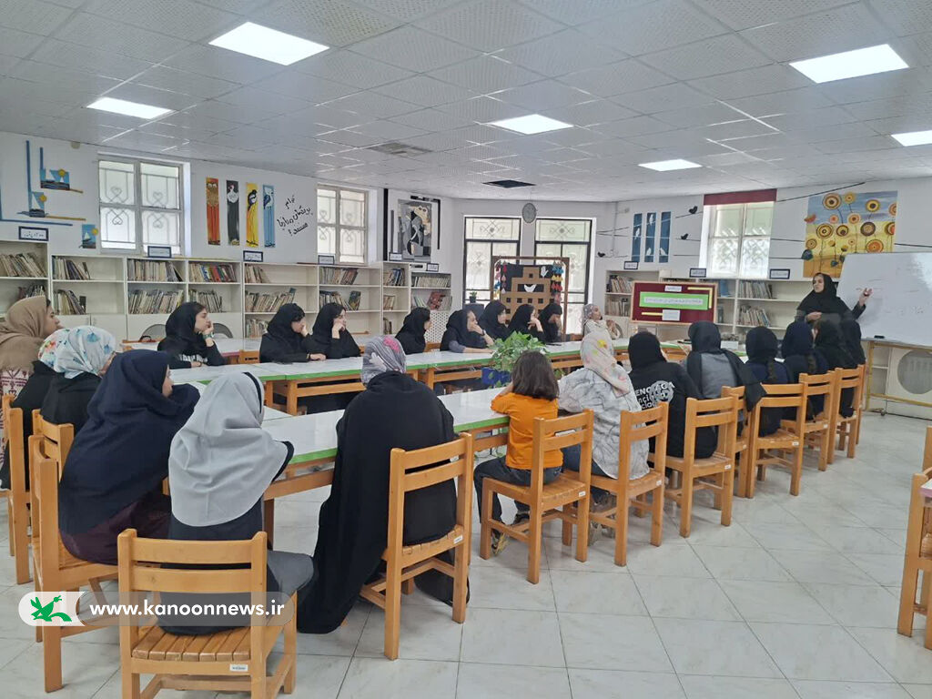 نشست آموزشی توانمندسازی نوجوانان در دوران بلوغ نشست آموزشی توانمندسازی نوجوانان در دوران بلوغ برگزار شد