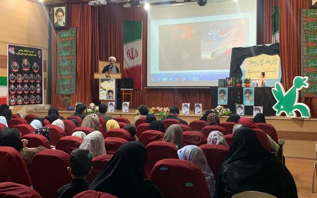 ویژه‌برنامه «چهل روز، چهل یادواره» در کانون سنقر برگزار شد