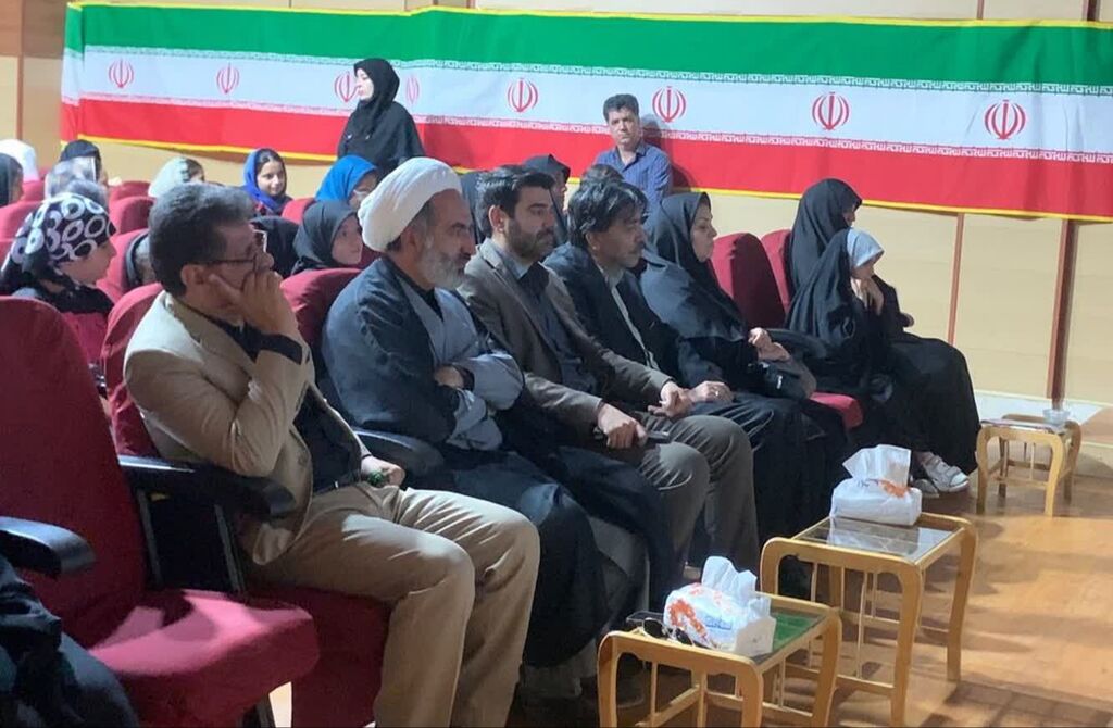 ویژهبرنامه «چهل روز، چهل یادواره» در کانون سنقر برگزار شد