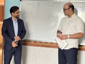 نگاهی تصویری به حضور مدیرکل در کانون زبان
