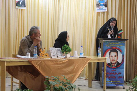 صد و دومین نشست انجمن شعر آفرینش با تلفیقی از نقد ادبی، تقدیر از فعالان فرهنگی و بازدید از آثار تاریخی، گامی مؤثر در تقویت پیوند میان هنر، دین و تاریخ در فضای فرهنگی شهر مهربان برگزار شد.