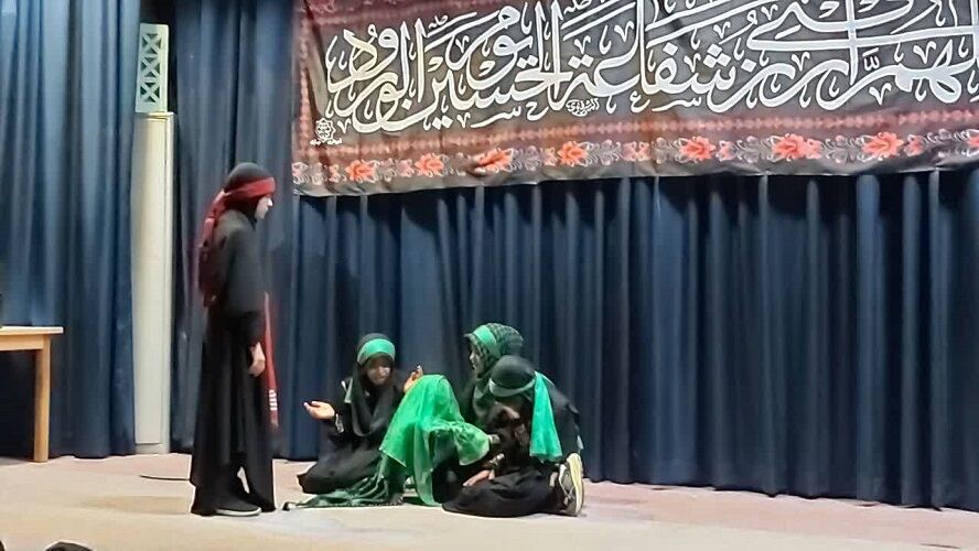 به یاد تمام رقیههای سرزمین نور در کانون حبیبآباد به یاد تمام رقیههای سرزمین نور در کانون حبیبآباد