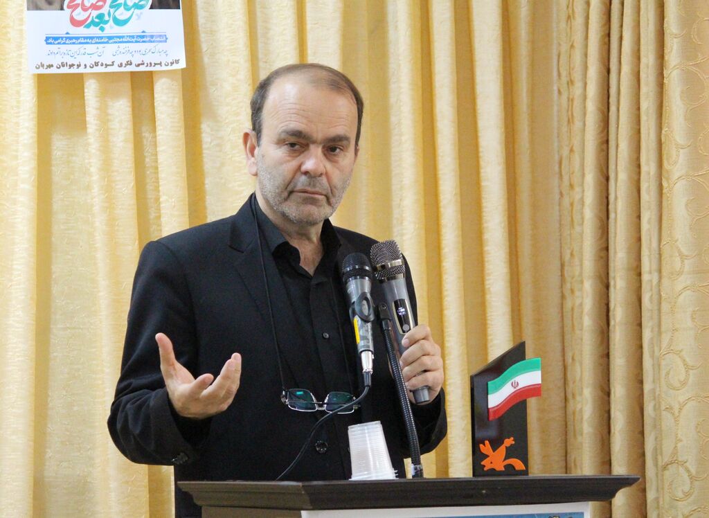 میزبانی شهر مهربان از صد و دومین نشست اثرخوانی و نقد شعر نوجوانان