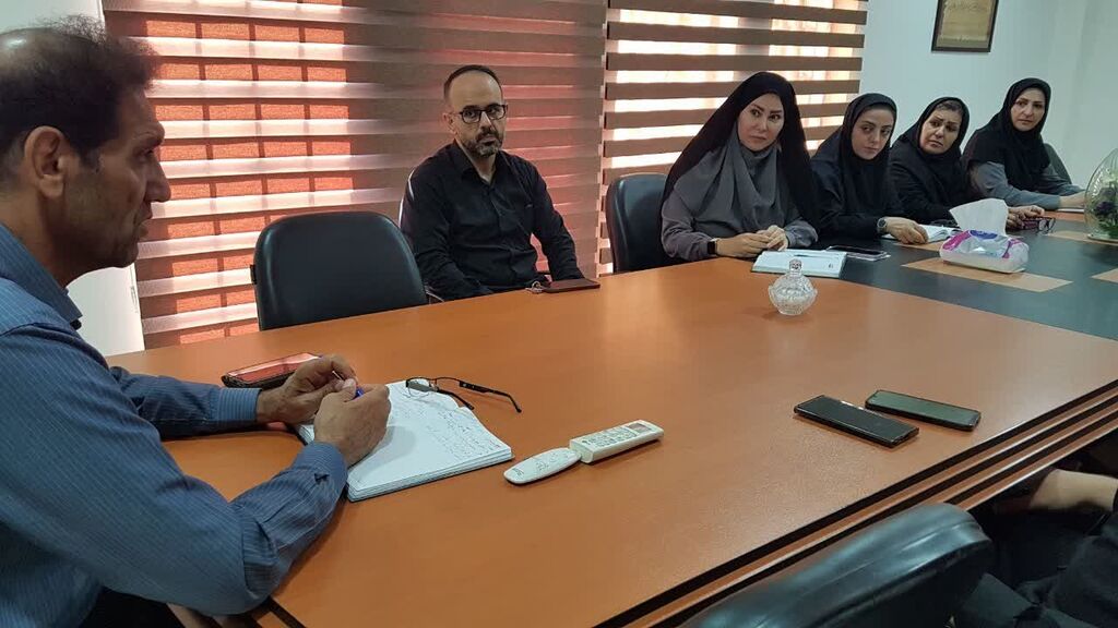 هفتمین نشست شورای معاونان کانون کرمانشاه برگزار شد