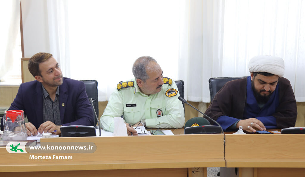 مدیرکل کانون استان یزد در نشست اوقات فراغت استانداری