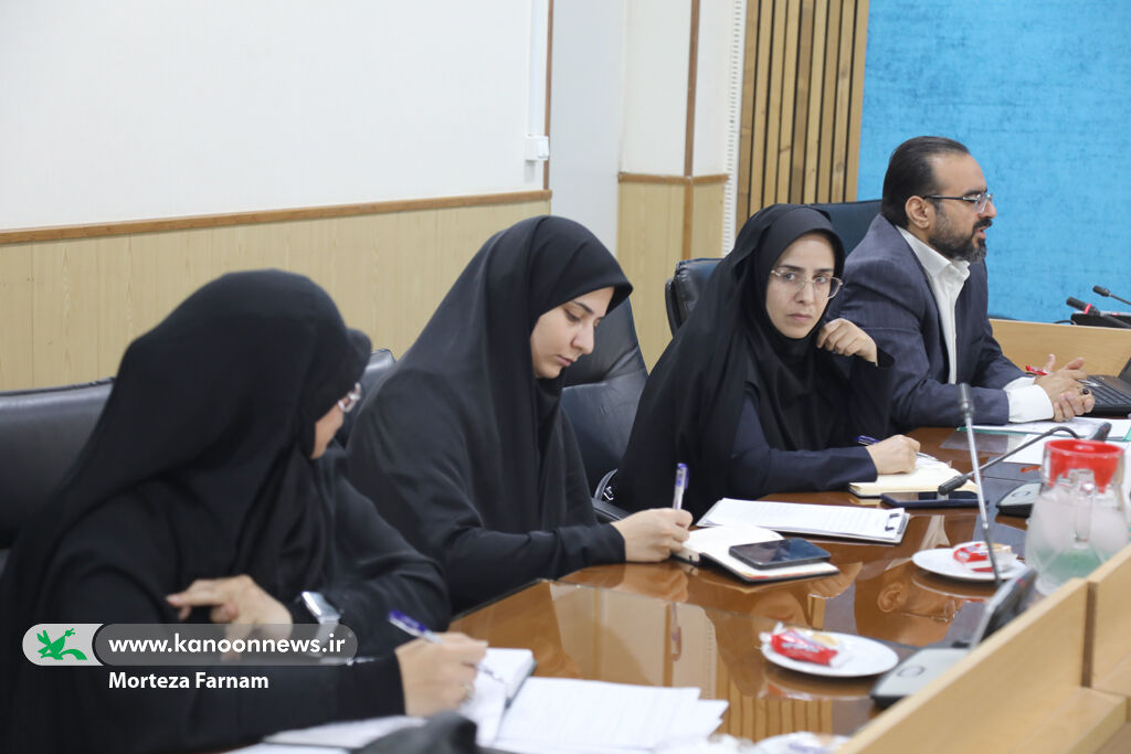 مدیرکل کانون استان یزد در نشست اوقات فراغت استانداری
