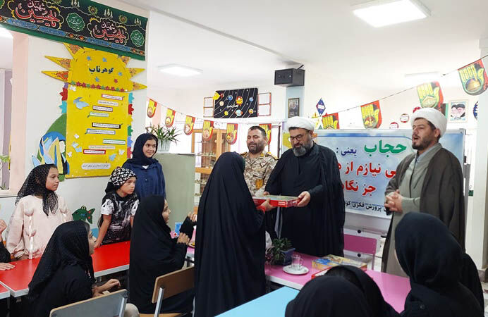 کانون انگوت میزبان نشست تخصصی عفاف و حجاب شد