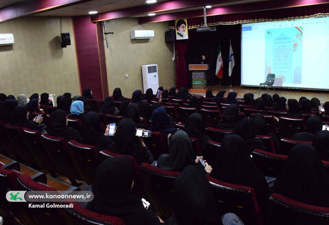 نخستین دوره  تربیت و یادگیری مربیان پیش‌دبستانی درکانون لرستان