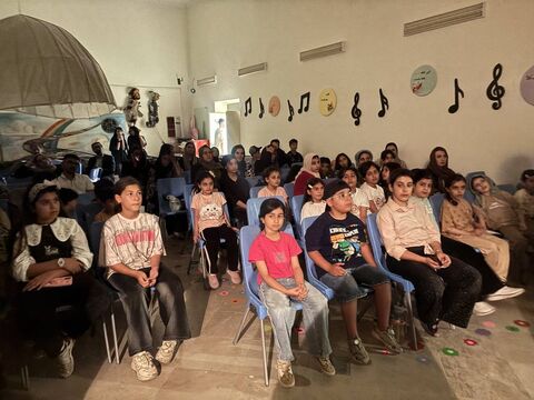 قاب‌هایی از نمایش «نگهبان آسمان» در مراکز کانون استان اردبیل