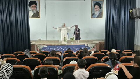 قاب‌هایی از نمایش «نگهبان آسمان» در مراکز کانون استان اردبیل