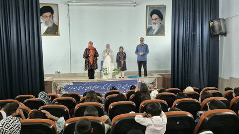 قاب‌هایی از نمایش «نگهبان آسمان» در مراکز کانون استان اردبیل