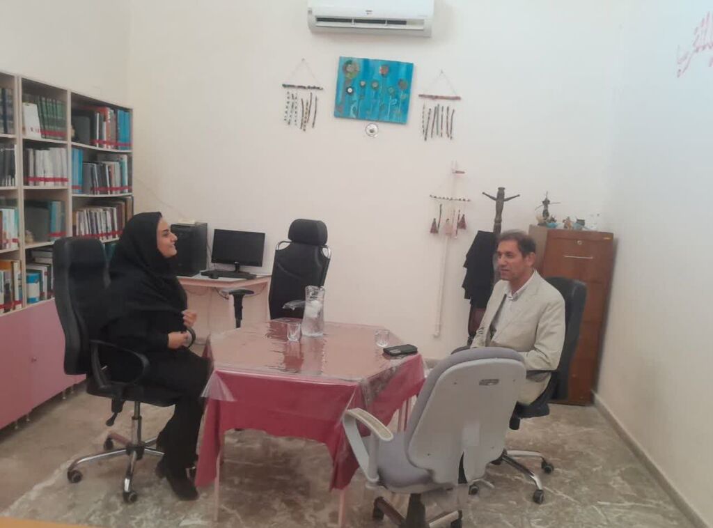 کرمانشاه. بازدید گیلانغرب مدیرکل کانون کرمانشاه از مرکز گیلانغرب بازدید کرد