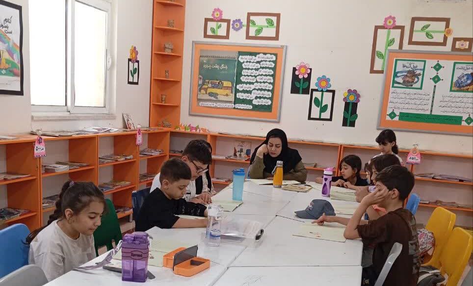گرامیداشت یاد رهبر شهید در مرکز شماره ۱ کانون کرمانشاه