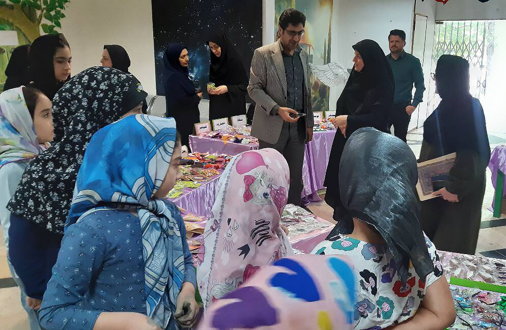 هدیه خوبان؛ جلوهای از عشق حسینی در نمایشگاه دستسازههای کودکان و نوجوانان مازندران