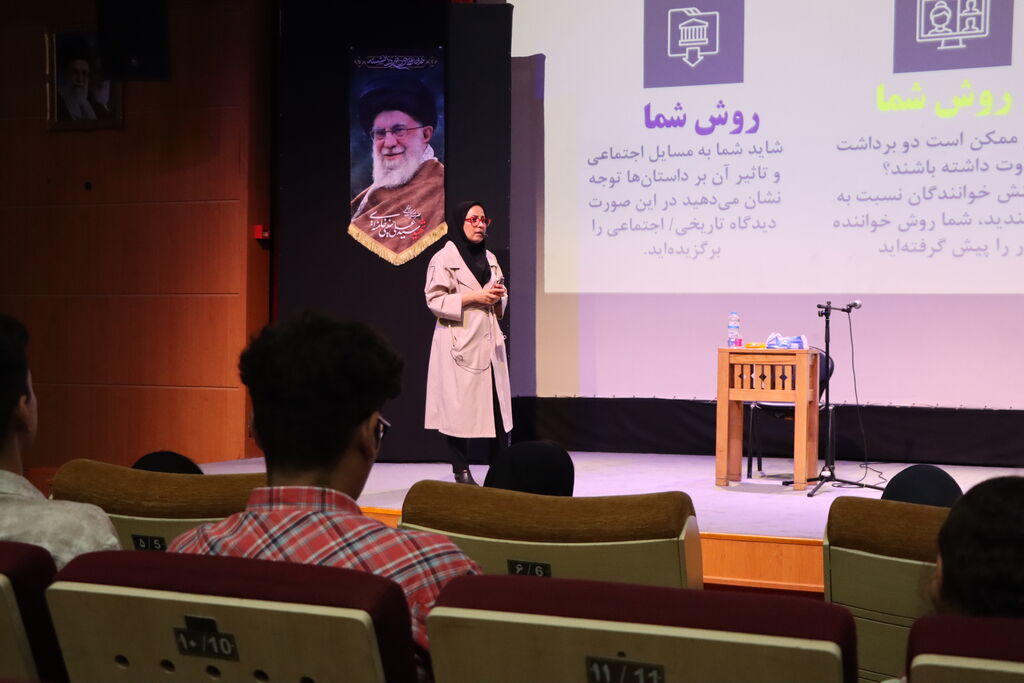 نگاهی به جهان داستان در باشگاه نقد ادبی آفرینش های ادبی استان تهران
