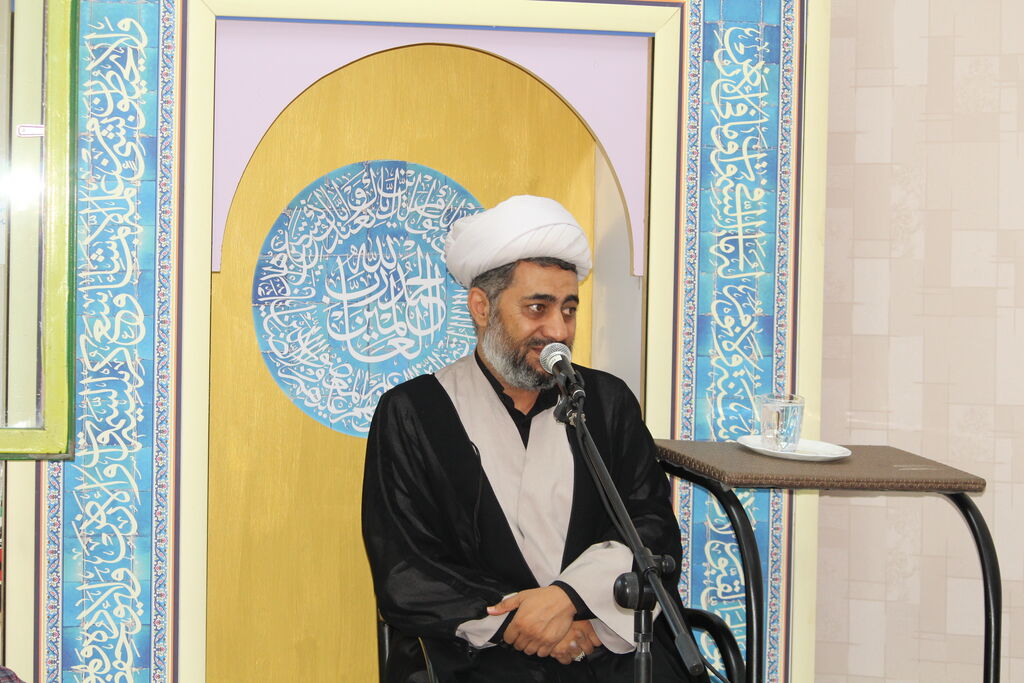 مراسم معنوی زیارت عاشورا و بزرگداشت مقام والای رهبر شهید انقلاب در کانون پرورش فکری آذربایجان شرقی