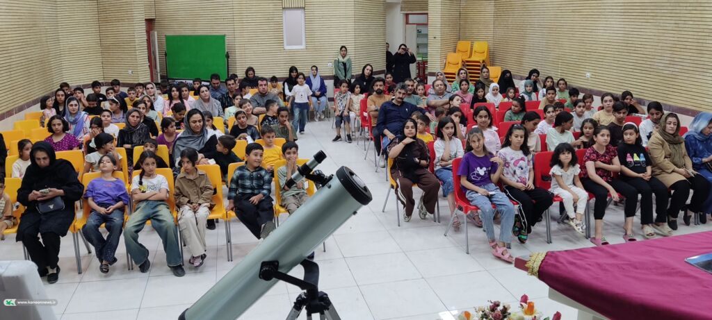 گامی به سوی کیهان؛ ترویج سواد نجومی در ویژه‌برنامه «رصد ماه» کانون کردستان