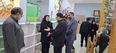 بازدید مدیرعامل کانون پرورش فکری از مراکز فرهنگی هنری اهواز