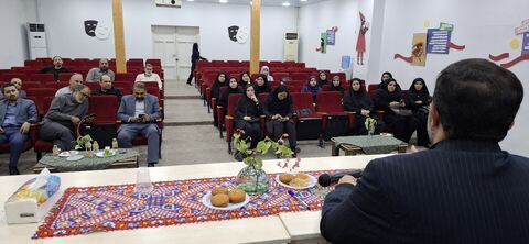 بازدید مدیرعامل کانون پرورش فکری از مراکز فرهنگی هنری اهواز