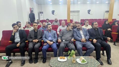 نشست صمیمی علامتی با همکاران ستادی و مربیان کانون اهواز