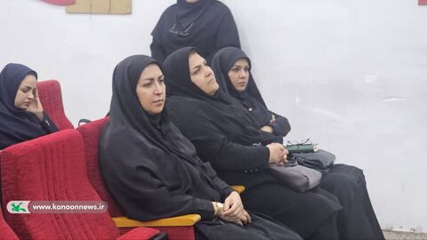 نشست صمیمی علامتی با همکاران ستادی و مربیان کانون اهواز