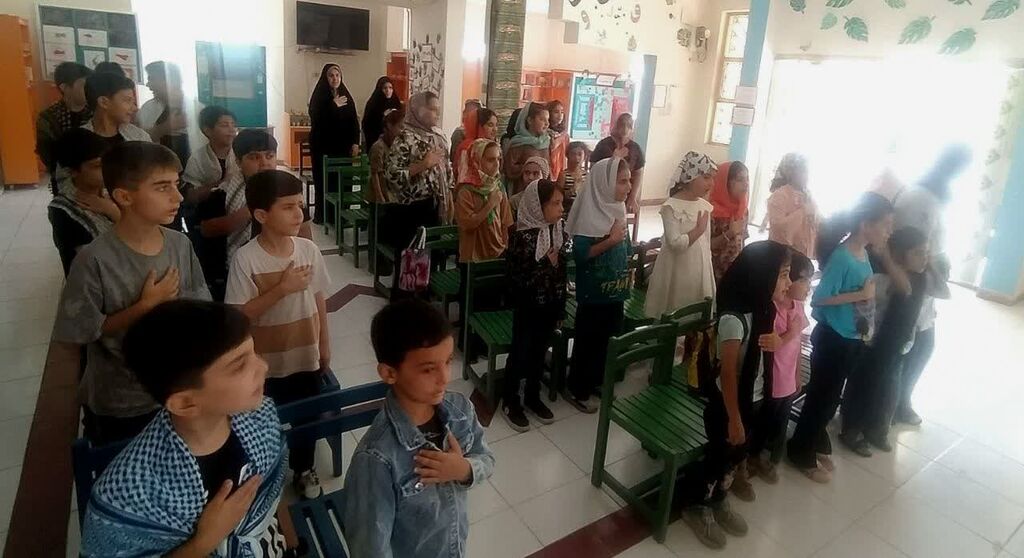 سوگواره «چهل روز، چهل یادواره» در مرکز شماره ۷ کانون کرمانشاه برگزار شد
