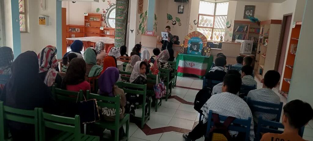 سوگواره «چهل روز، چهل یادواره» در مرکز شماره ۷ کانون کرمانشاه برگزار شد