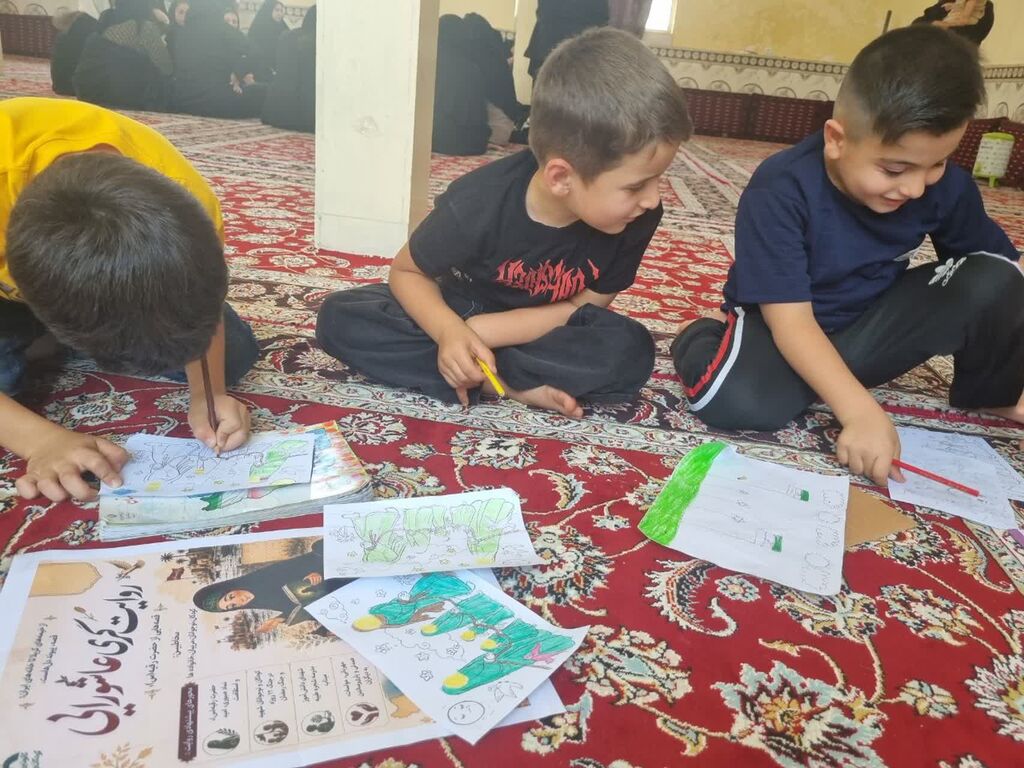 ویژهبرنامه روایتگری عاشورایی در روستای رفیع پاتاق سرپلذهاب برگزار شد