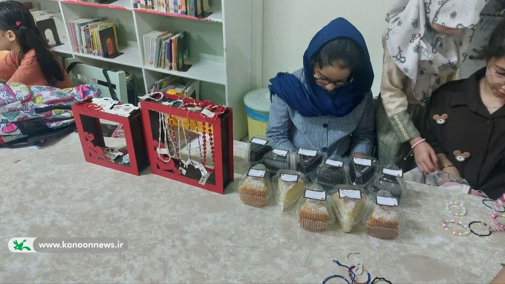 بازارچهی «هنر و مهارت» کانون محلات؛ بستری برای تجلی خلاقیت و کارآفرینی