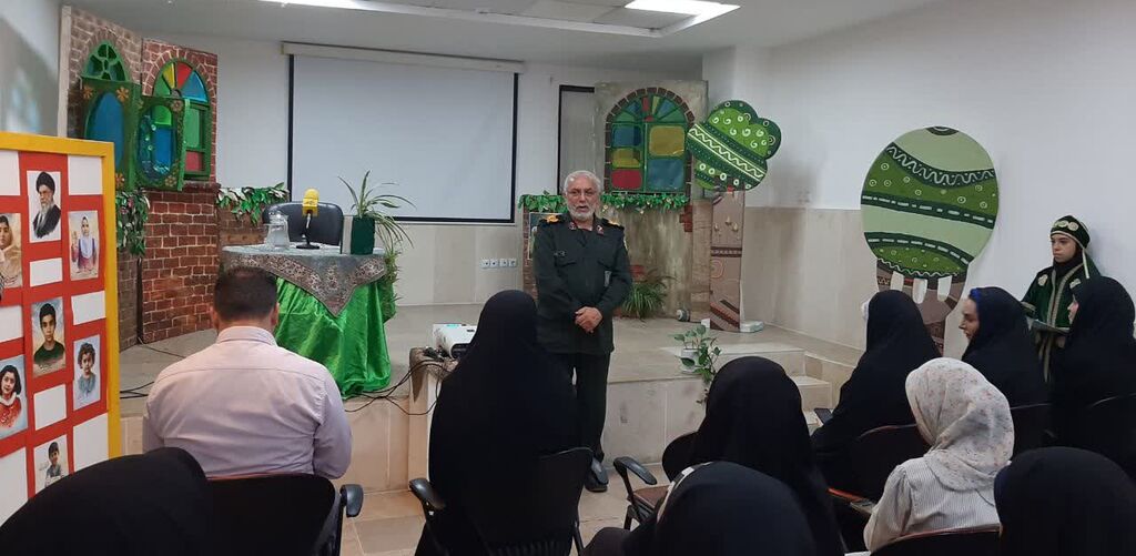 رونمایی از عروسک مجموعه تلویزیونی «قاصدک» در کانون البرز